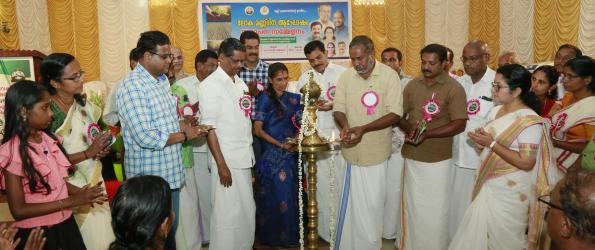 Hon Minister Sri P Prasad,inaugrating World Soil Day celebration 2022 at Thanneermukkam,Alappuzha